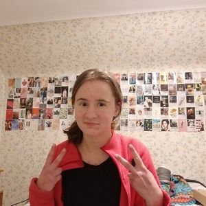 Meet your Posher, Cadee